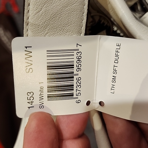 Coach purse, small, white leather - Picture 5 of 5